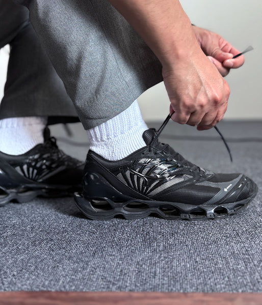 UNIVERSAL PRODUCTS./3P PILE SOCKS (WHITE/BLACK/GRAY)