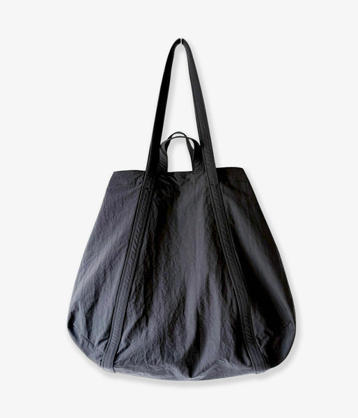 ERA./SHRINK WRAP TOTE BAG (BLACK)