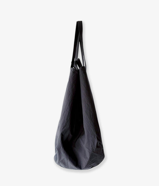 ERA./SHRINK WRAP TOTE BAG (BLACK)