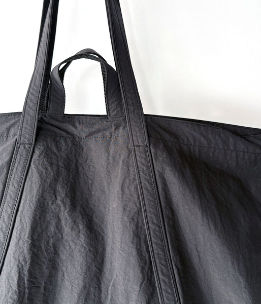 ERA./SHRINK WRAP TOTE BAG (BLACK)
