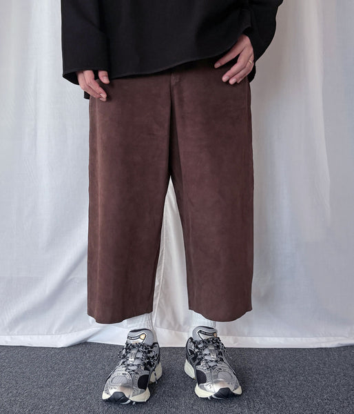 UNIVERSAL PRODUCTS./SUEDE TROUSERS (BROWN)