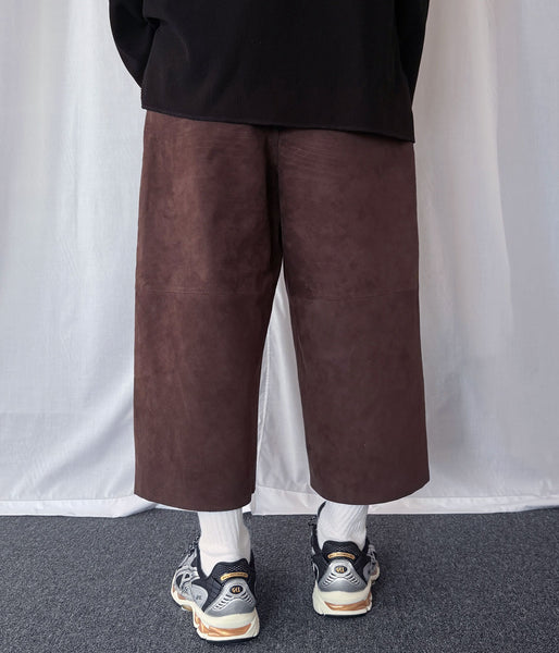 UNIVERSAL PRODUCTS./SUEDE TROUSERS (BROWN)
