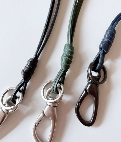 nonnative/WORKER KEY RING WITH LEATHER CORD