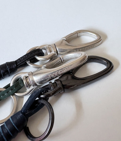 nonnative/WORKER KEY RING WITH LEATHER CORD