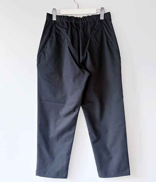 Goldwin/ONE TUCK TAPERED STRETCH PANTS (DARK NAVY)