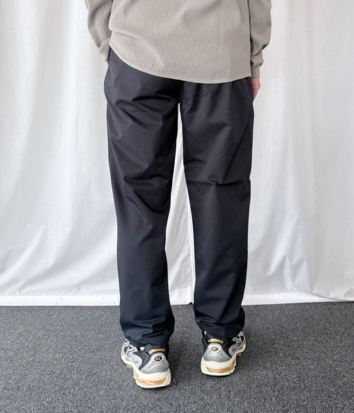 Goldwin/ONE TUCK TAPERED STRETCH PANTS (DARK NAVY)