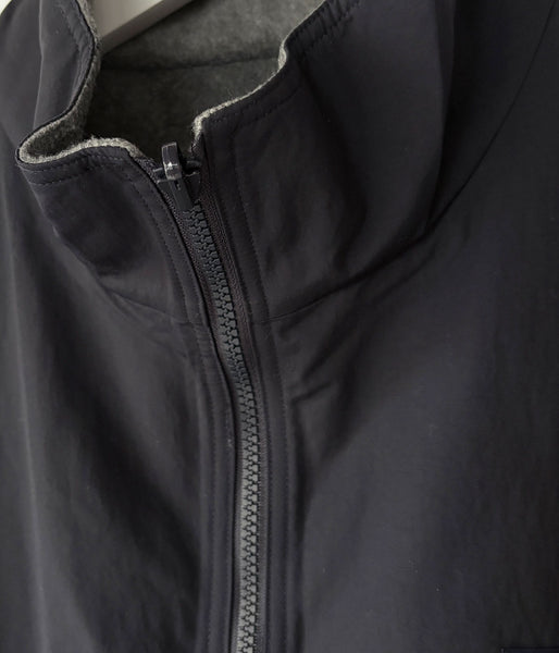 DESCENDANT/DAVID NYLON VEST (NAVY)