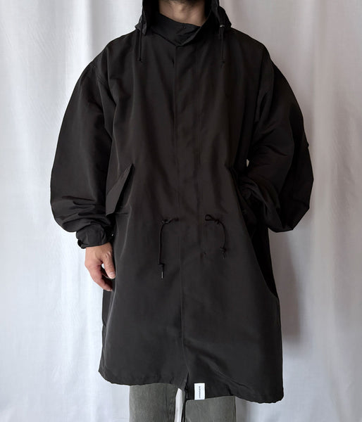 DESCENDANT/D-65 NYLON COAT (BLACK)