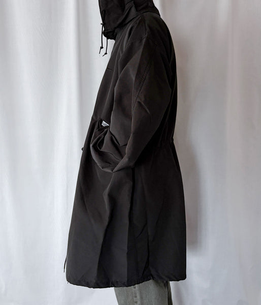 DESCENDANT/D-65 NYLON COAT (BLACK)