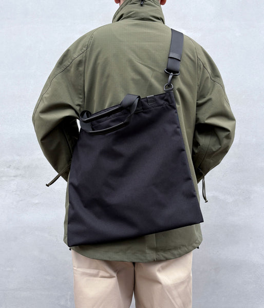 MHL./NYLON CANVAS TOTE BAG