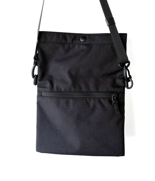 MHL./NYLON CANVAS SACOCHE