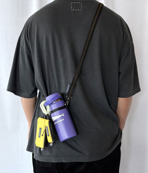 DESCENDANT/HANGG WIDE CARD CASE TAKES HANDS (YELLOW)