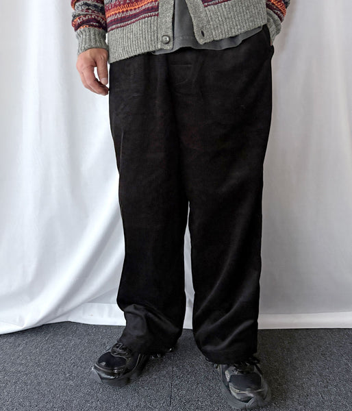 DESCENDANT/NORA CORDUROY TROUSERS (BLACK)
