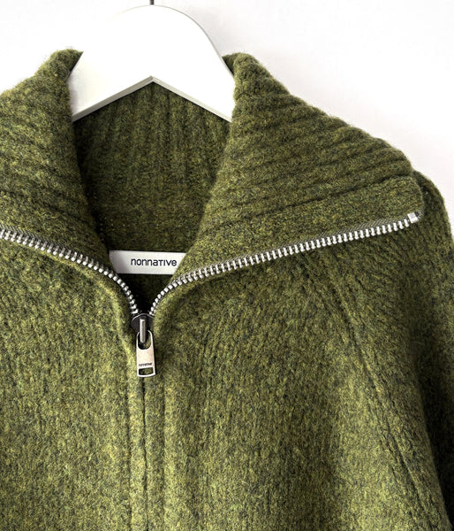 nonnative/HIKER HIGH NECK ZIP BLOUSON WOOL BOUCLE KNIT (OLIVE)