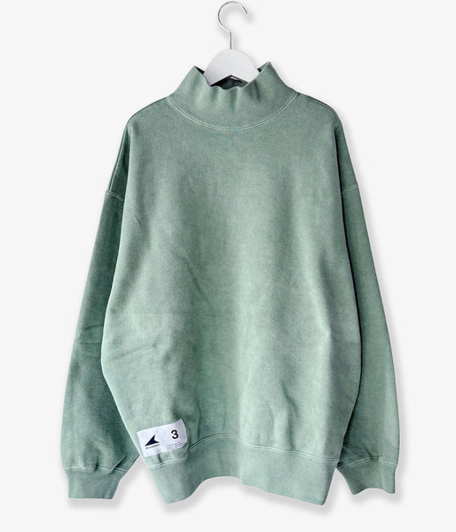 DESCENDANT/SPUR MOCK NECK PIGMENT DYE (GREEN)