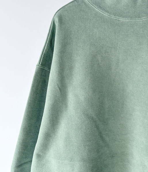 DESCENDANT/SPUR MOCK NECK PIGMENT DYE (GREEN)