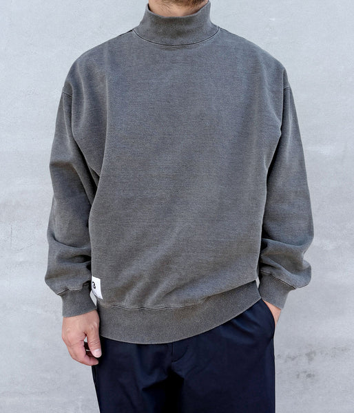 DESCENDANT/SPUR MOCK NECK PIGMENT DYE (BLACK)