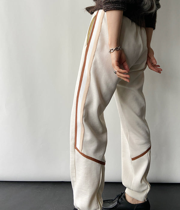 FUMIKA_UCHIDA/SIDE LINE TRACK PANTS(IVORY)