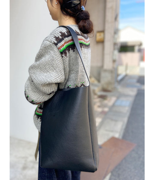 Aeta/PEBBLE GRAIN LEATHER SHOULDER S (BLACK)