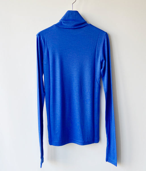 PHEENY/WOOL CIRCULAR RIB HIGH NECK(BLUE)