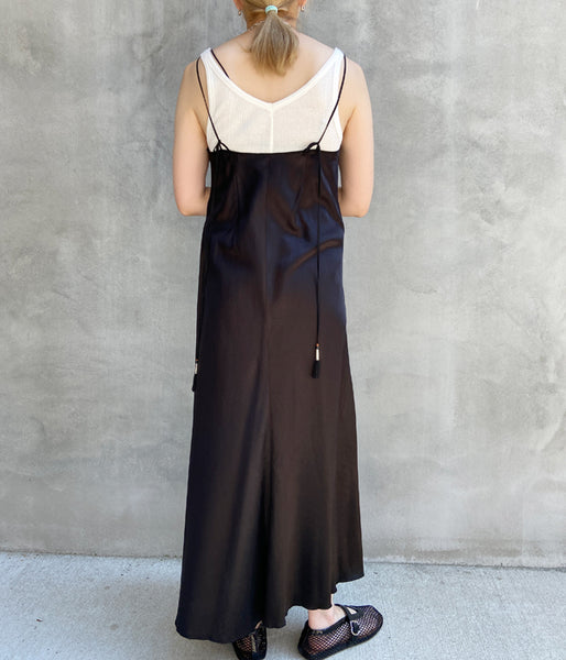 nowos/SUSPENDER SKIRT(BLACK)