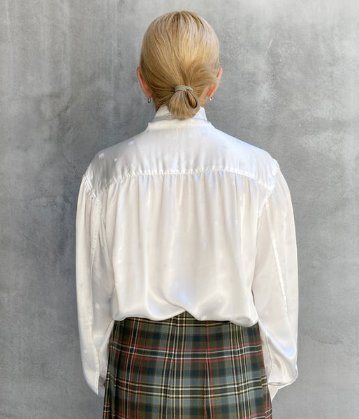 FUMIKA_UCHIDA/GEOMETRIC PATTERN HIGH-NECK SHIRT(WHITE)