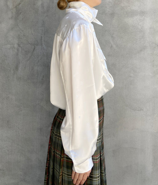 FUMIKA_UCHIDA/GEOMETRIC PATTERN HIGH-NECK SHIRT(WHITE)