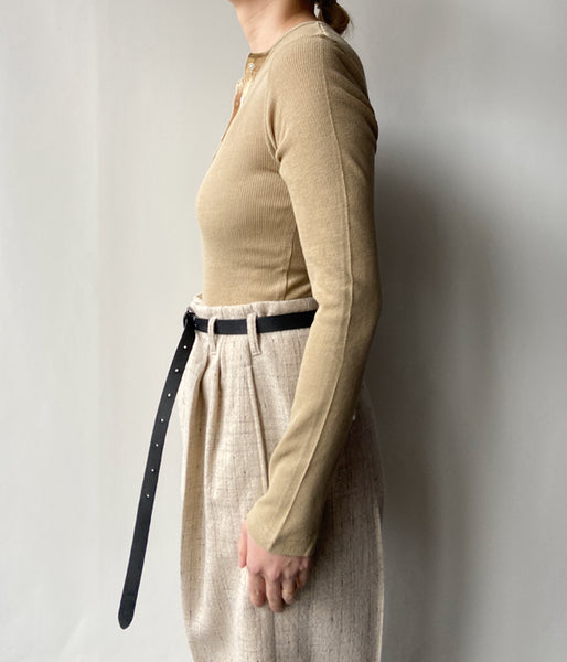 FUMIKA_UCHIDA/GAUZE WAFFLE HENLEY-NECK TOP (KHAKI)