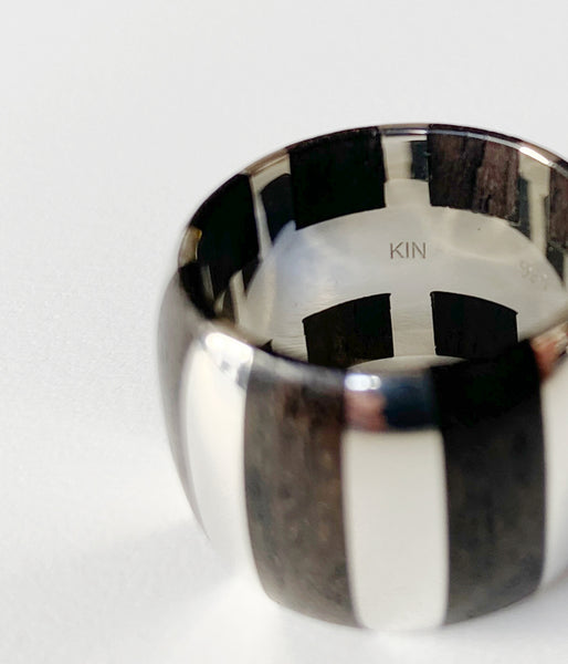 KINRADEN/ISADORA STRIPED RING