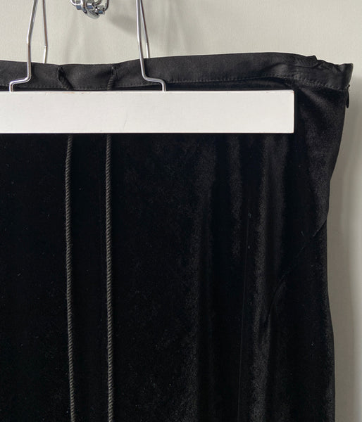 nowos/VELOUR SKIRT(BLACK)