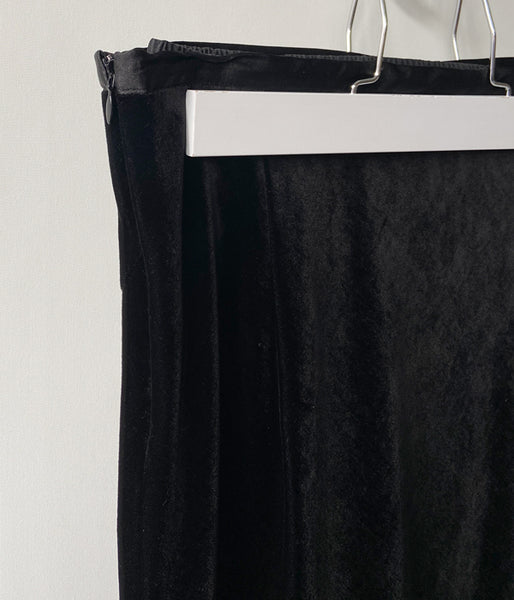 nowos/VELOUR SKIRT(BLACK)