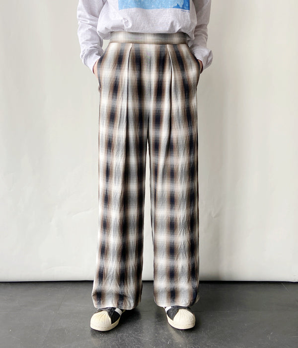 PHEENY/RAYON OMBRE CHECK GATHERED PANTS(BROWN)