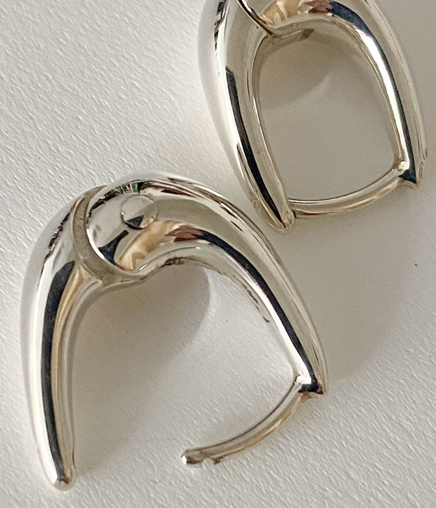 大割引 R.ALAGAN/TINY (SILVER) HOOPS PUFFY TINY アクセサリー