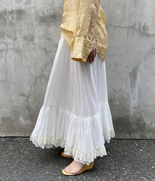 nowos/LACE SKIRT(WHITE)