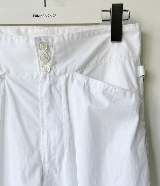 FUMIKA_UCHIDA/COATED COTTON SIDE TRIM SLACKS(WHITE)