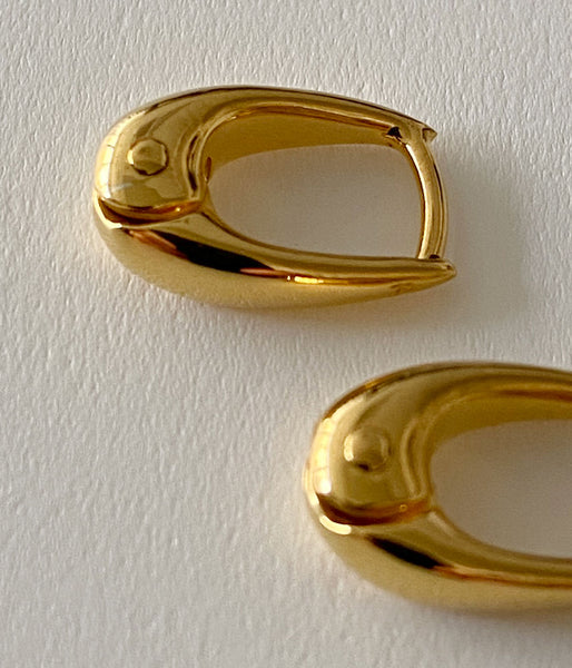 R.ALAGAN/TINY THIN HOOPS(GOLD)