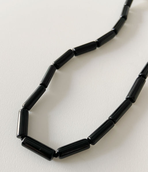 R.ALAGAN/SMALL TUBE ONYX NECKLACE