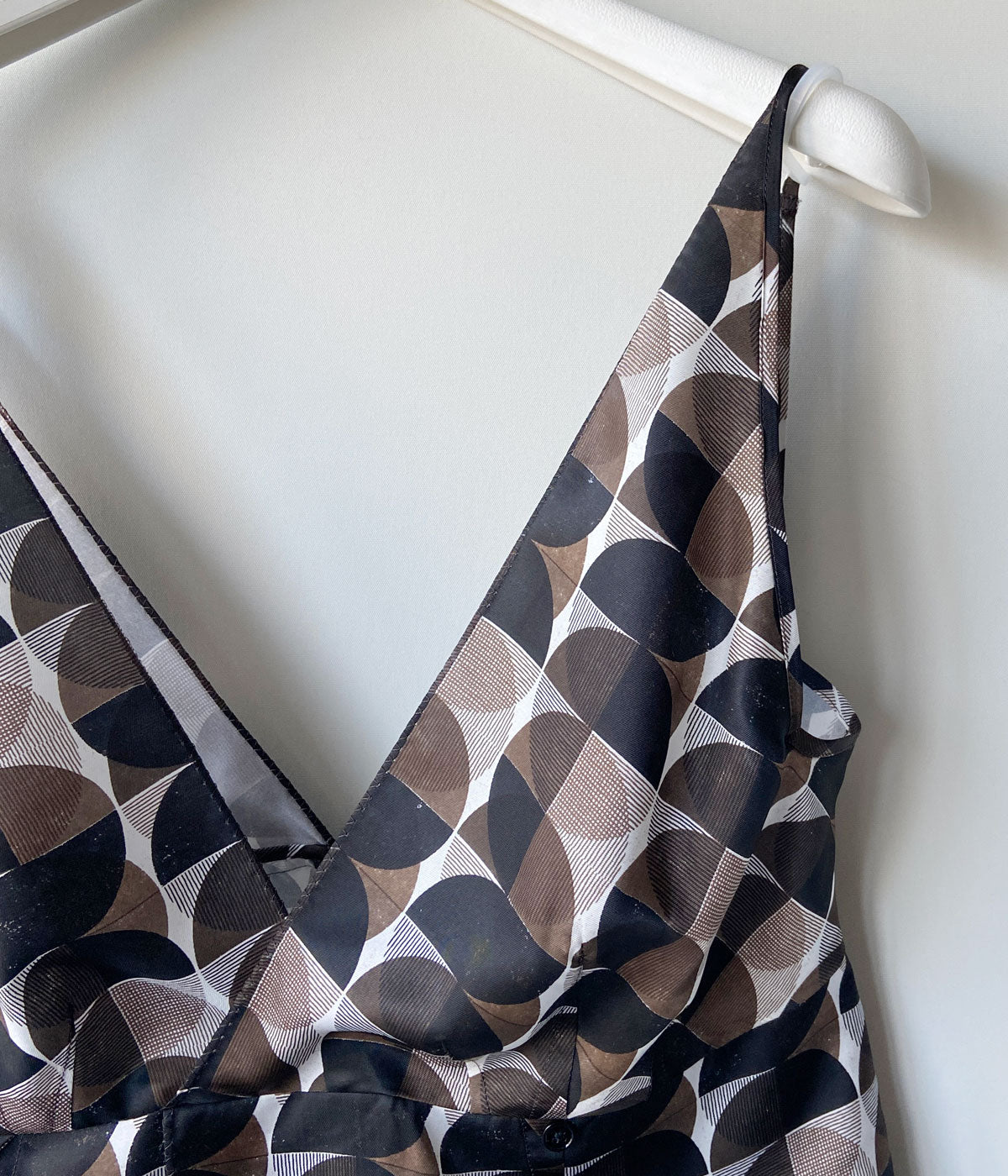 tomitomiページ FUMIKA_UCHIDA/GEOMETRIC PATTERN PRINTED CAMISOLE(GEOMETRIC