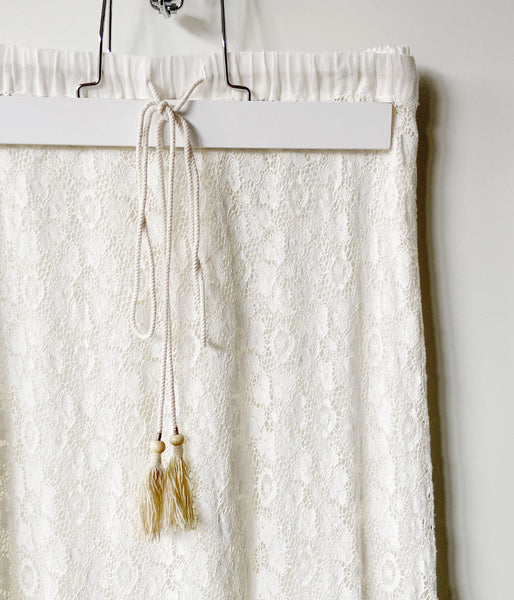 nowos/LACE SKIRT(WHITE)