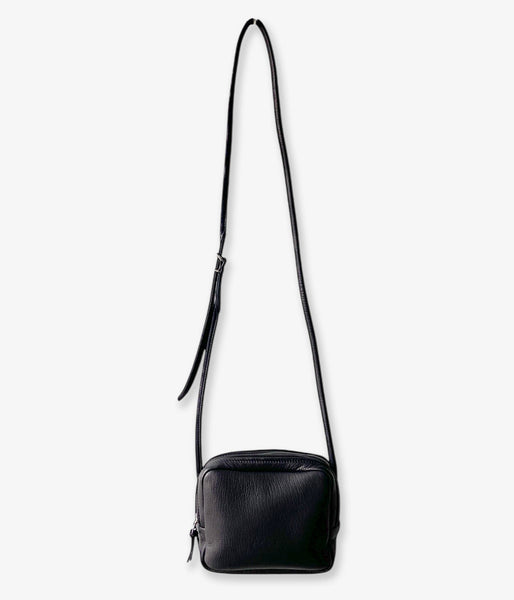 Aeta/SQUARE SHOULDER(BLACK)