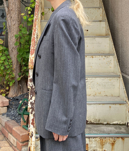 FUMIKA_UCHIDA/HERRINGBONE PEAKED LAPEL DOUBLE JACKET(GREY)