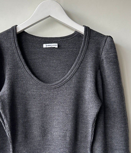 FUMIKA_UCHIDA/RIB STITCH U-NECK UNDERWEAR(TOP CHARCOAL)