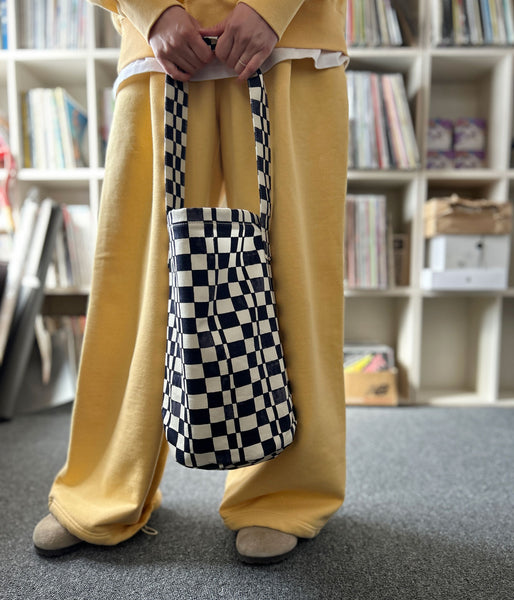PHEENY/CHECKERED BUCKET TOTE BAG