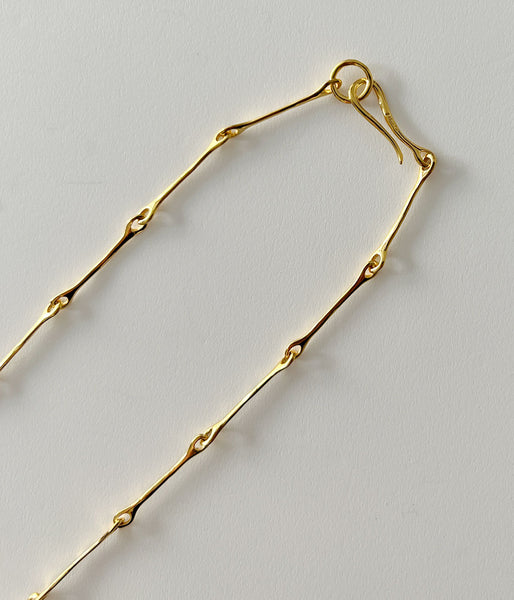 R.ALAGAN/THIN FIBULA CHAIN NECKLACE(GOLD)