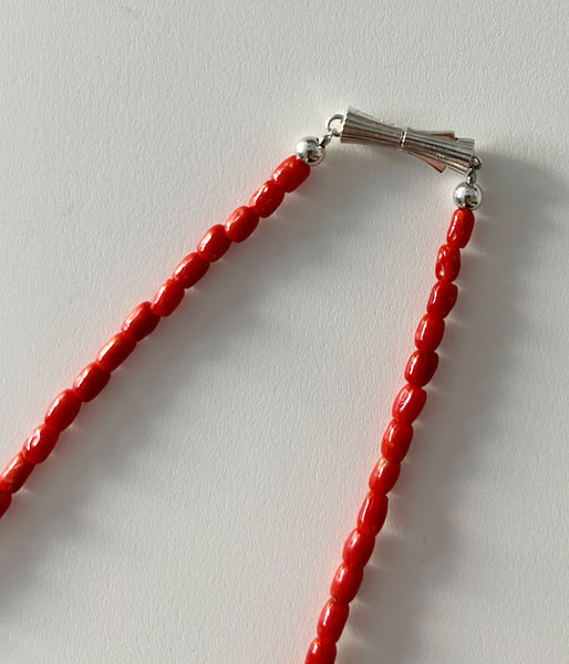 R.ALAGAN/SHORT CORAL NECKLACE