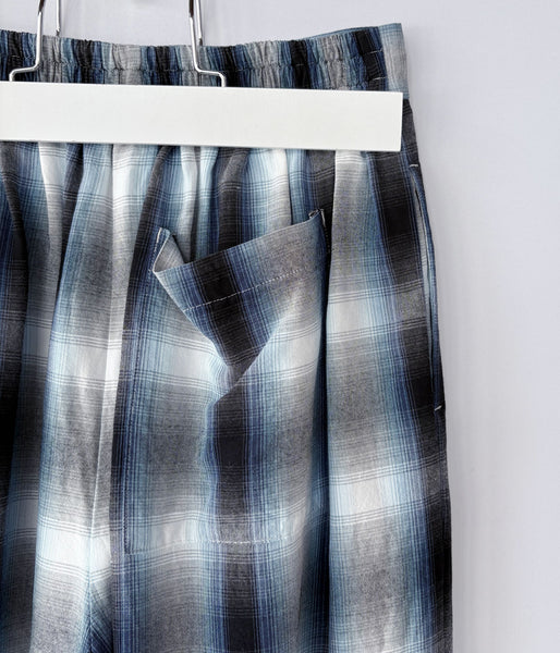 PHEENY/RAYON OMBRE CHECK GATHERED PANTS(BLUE)