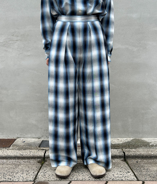 PHEENY/RAYON OMBRE CHECK GATHERED PANTS(BLUE)