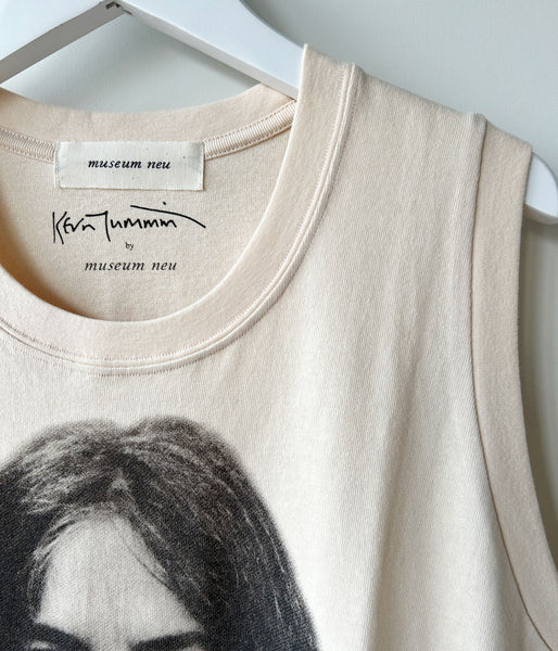 museum neu/Patti Smith Tank(OFF WHITE)