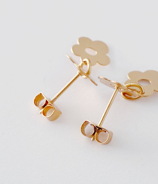 KEYHOLDER/FLOWER-ETCHED METAL EARRINGS 2P(GOLD)