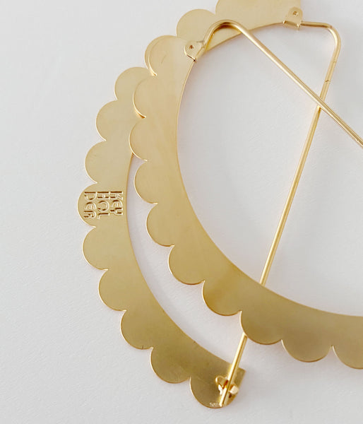 KEYHOLDER/SEMICIRCULAR-ETCHED METAL EARRINGS(GOLD)